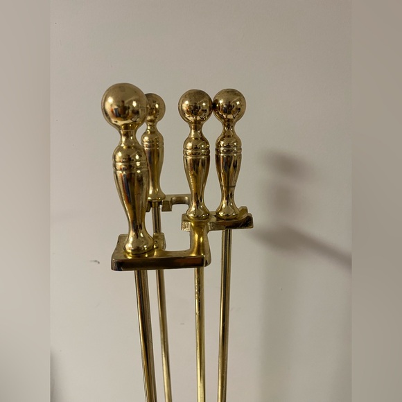 Vintage Elegant Shiny Brass Fireplace Tool Set 3 Piece + Stand - Picture 8 of 9